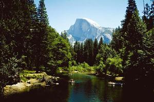 テレワークブースで仕事に取り組むなら