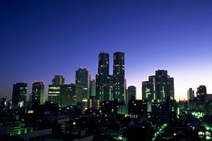 港区で雨漏り修理を依頼するなら